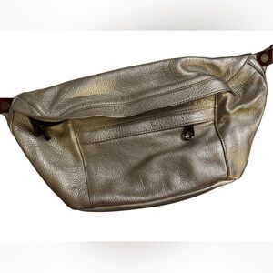 Parker Thatch - Cross Your Heart Sling - Leather Platinum